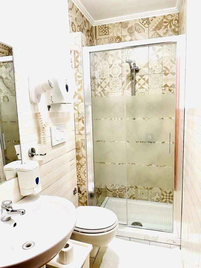 Rome Star Guesthouse Termini Екстер'єр фото